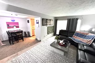 576 E Vine St S, Salt Lake City, UT 84107 - Photo 2