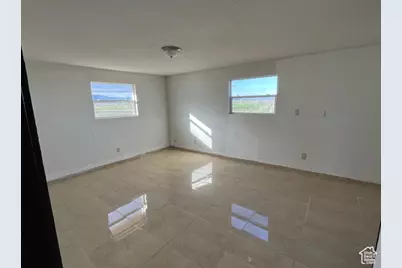 1360 N 3900 W, Fillmore, UT 84631 - Photo 4