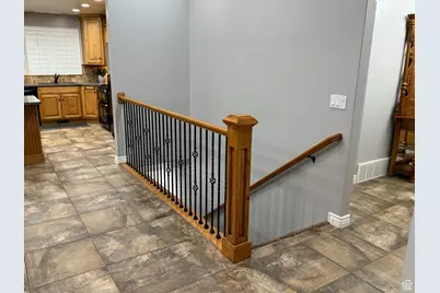 818 N 2625 W, Layton, UT 84041 - Photo 30