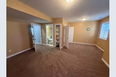 818 N 2625 W, Layton, UT 84041 - Photo 34