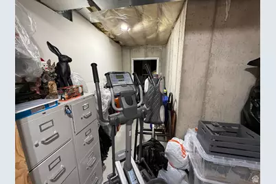 818 N 2625 W, Layton, UT 84041 - Photo 48