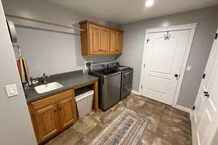 818 N 2625 W, Layton, UT 84041 - Photo 20
