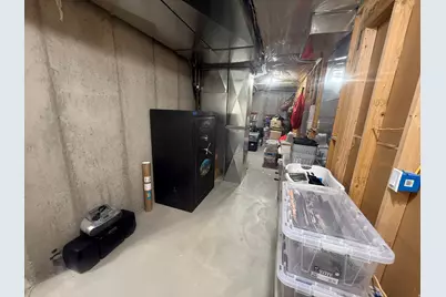 818 N 2625 W, Layton, UT 84041 - Photo 42