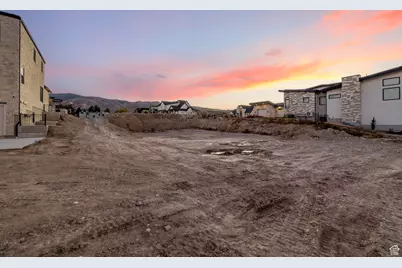 1632 S Wiltshire Ln #112, Saratoga Springs, UT 84045 - Photo 12
