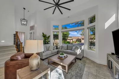 2240 E Cobalt Dr #9, Saint George, UT 84790 - Photo 10