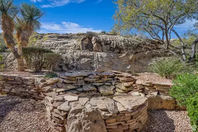 2240 E Cobalt Dr #9, Saint George, UT 84790 - Photo 6