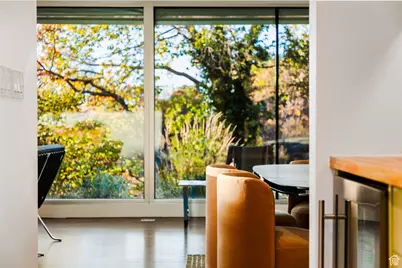 2777 E Comanche Dr S, Salt Lake City, UT 84108 - Photo 8