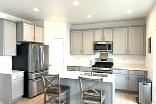 424 W Domain Ln S, Grantsville, UT 84029 - Photo 2