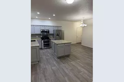 392 E 700 S #I, Vernal, UT 84078 - Photo 6