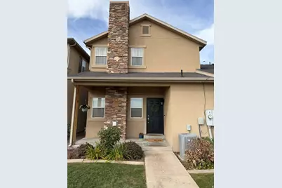 392 E 700 S #I, Vernal, UT 84078 - Photo 1