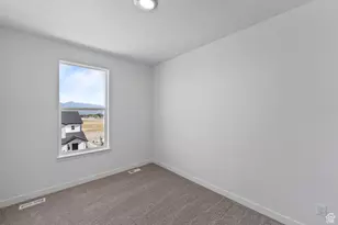 12677 S Glacier Trail Ln, Herriman, UT 84096 - Photo 18