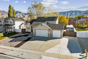 876 N Fox Run Dr, Tooele, UT 84074 - Photo 32