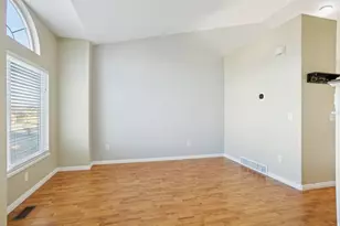 876 N Fox Run Dr, Tooele, UT 84074 - Photo 4