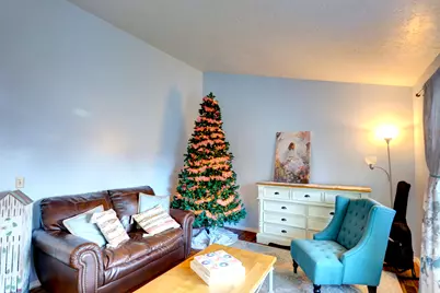 2096 N 1450 E, Layton, UT 84040 - Photo 4