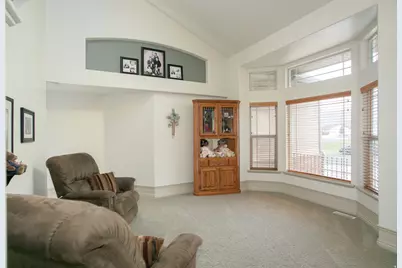 426 S Deer Hollow Rd, Tooele, UT 84074 - Photo 2