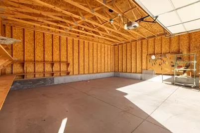 1686 S Powell Dr, Kanab, UT 84741 - Photo 26