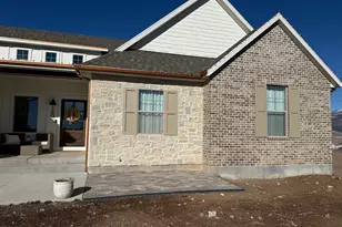 160 W 600 N, Koosharem, UT 84744 - Photo 2