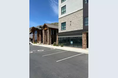 7333 S Canyon Pkwy, Cottonwood Heights, UT 84121 - Photo 1