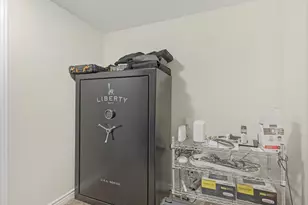 2026 E Tivoli Hills Ct, Draper, UT 84020 - Photo 46