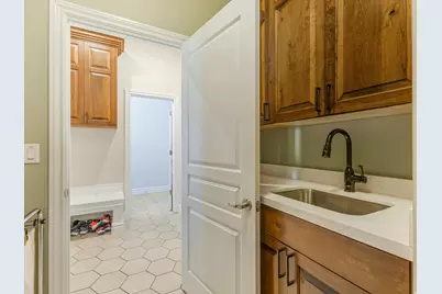 2026 E Tivoli Hills Ct, Draper, UT 84020 - Photo 32