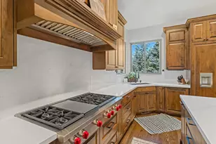 2026 E Tivoli Hills Ct, Draper, UT 84020 - Photo 12