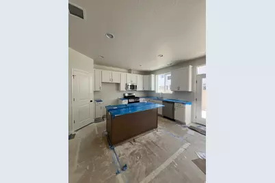 2619 N 2080 W #177, Clinton, UT 84015 - Photo 2