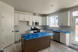 2619 N 2080 W, Clinton, UT 84015 - Photo 2