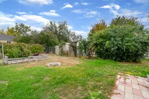 281 N Center St, Lehi, UT 84043 - Photo 24