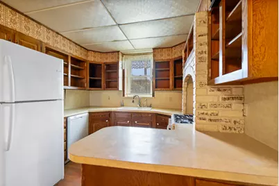 281 N Center St, Lehi, UT 84043 - Photo 12