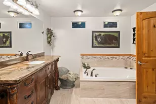 7768 E 1075 N, Huntsville, UT 84317 - Photo 28