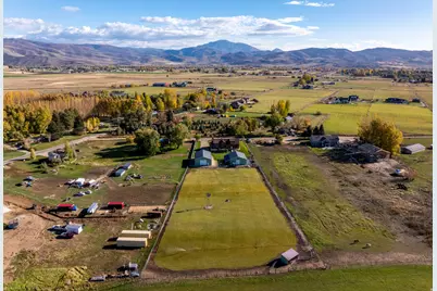 7768 E 1075 N, Huntsville, UT 84317 - Photo 76