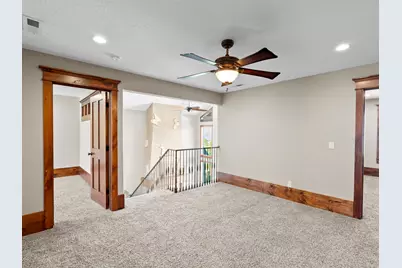 2752 S Sandalwood Cir, Saratoga Springs, UT 84045 - Photo 22