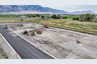 10120 N 5020 W #1, Elwood, UT 84337 - Photo 4