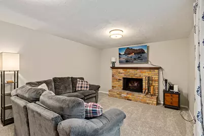 7931 S Norwood Rd, Cottonwood Heights, UT 84121 - Photo 6