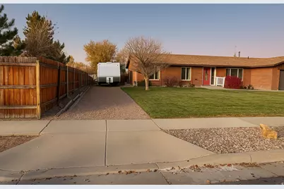 561 E 250 N, Vernal, UT 84078 - Photo 12