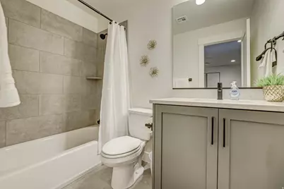 1301 E Vista Roja Pl, Washington, UT 84780 - Photo 30