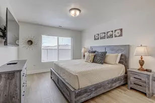 1301 E Vista Roja Pl, Washington, UT 84780 - Photo 28