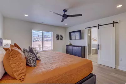 1301 E Vista Roja Pl, Washington, UT 84780 - Photo 24
