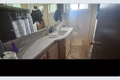 2132 W 800 N, Clinton, UT 84015 - Photo 8