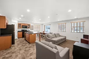 3528 S Finch St, Syracuse, UT 84075 - Photo 12