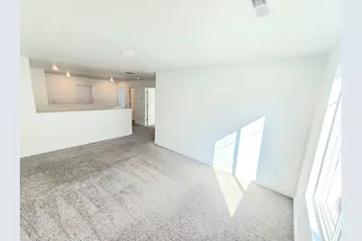 8483 N Colette St, Lake Point, UT 84074 - Photo 12