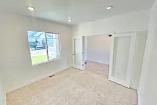 8483 N Colette St, Lake Point, UT 84074 - Photo 6