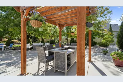 1325 W Park Meadows Dr, Mapleton, UT 84664 - Photo 34