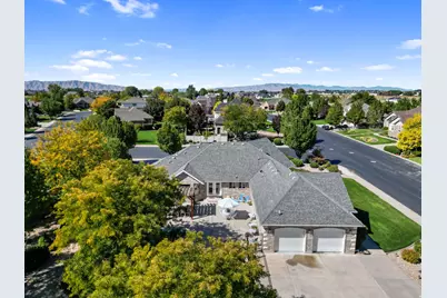 1325 W Park Meadows Dr, Mapleton, UT 84664 - Photo 44