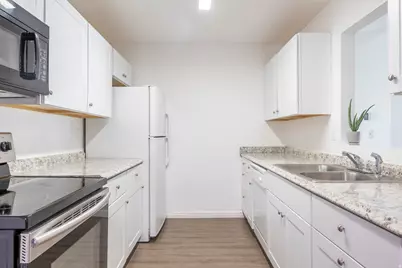 4138 S Oak Meadows Dr #31, Taylorsville, UT 84123 - Photo 2