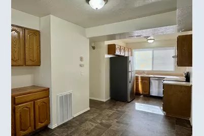 321 E 200 S, Delta, UT 84624 - Photo 4