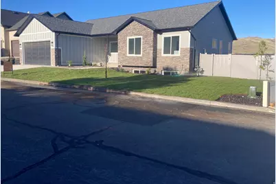 1186 Vista Ridge Dr, Santaquin, UT 84655 - Photo 2