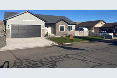 1186 Vista Ridge Dr, Santaquin, UT 84655 - Photo 2