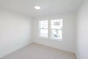 2711 N Blue Dawn Ln, Saratoga Springs, UT 84045 - Photo 2