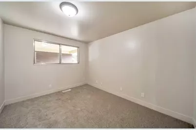 9294 S 2700 W, West Jordan, UT 84088 - Photo 8